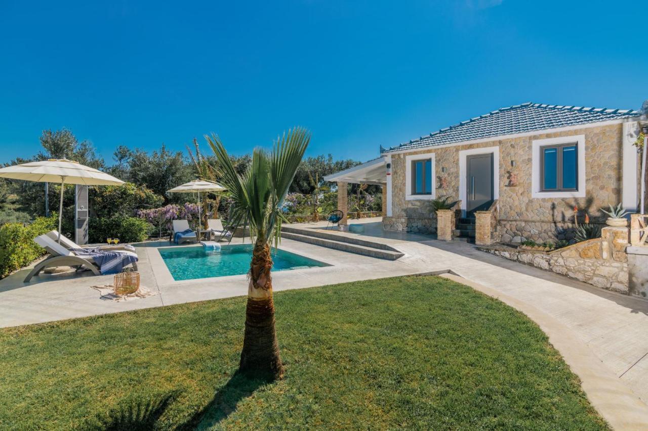 Binios Villa - Private Pool, Walking Distance From The Beach Vasilikí Exterior foto