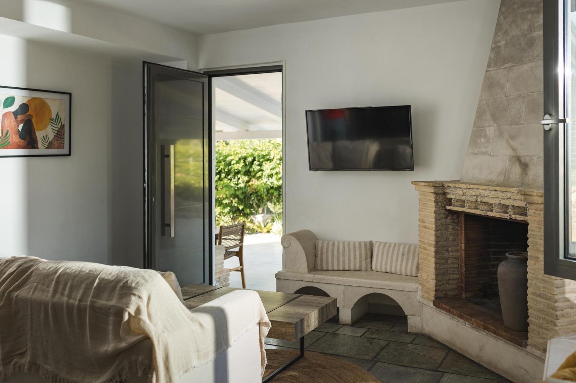 Binios Villa - Private Pool, Walking Distance From The Beach Vasilikí Exterior foto